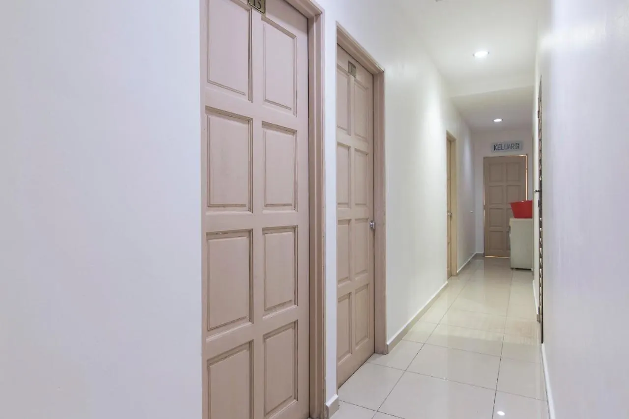 Mines Cempaka Hotel Sepang 2*, Nilai Malaysia