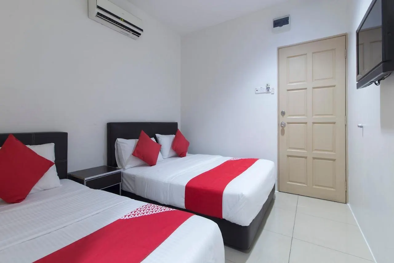 Mines Cempaka Hotel Sepang 2*, Nilai