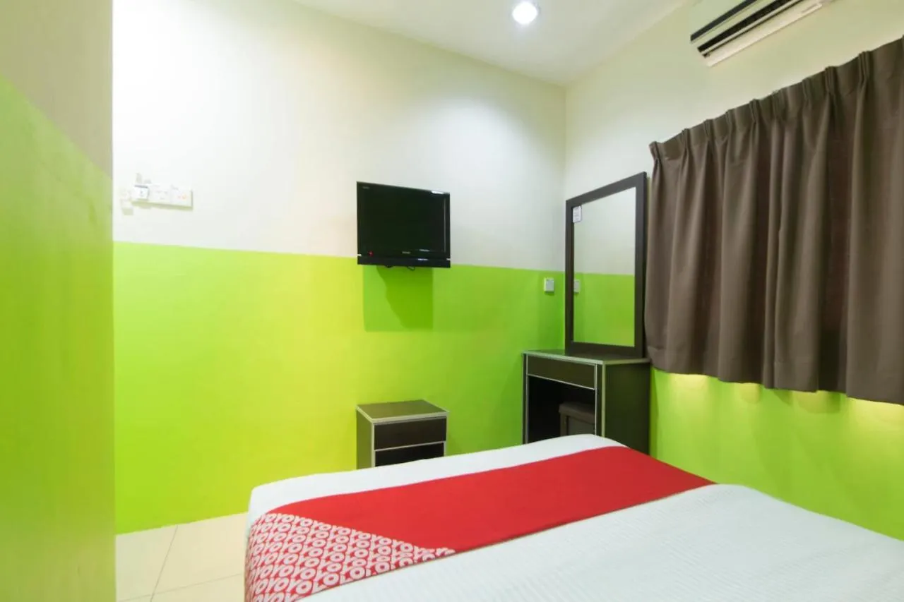 Mines Cempaka Hotel Sepang 2*, Nilai